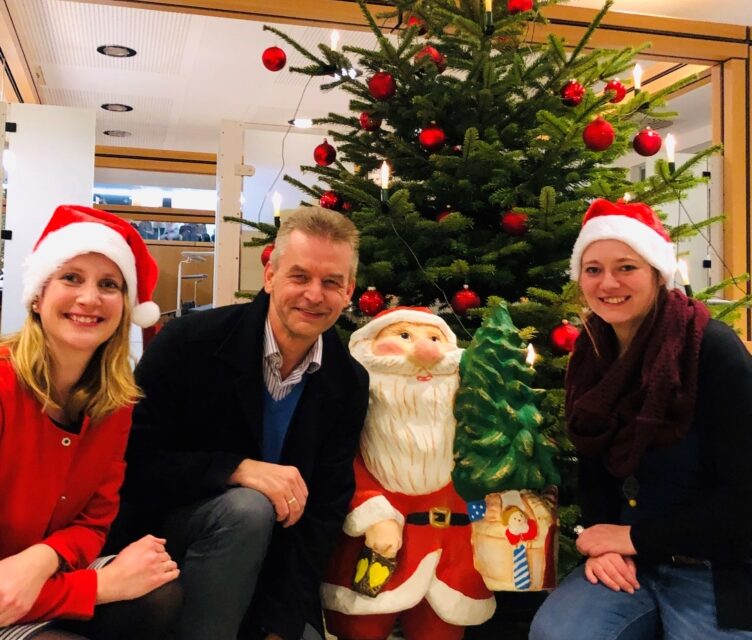 Fröhliche Weihnachten und einen guten Start ins neue Jahr