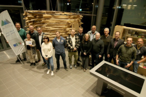Das Akteursnetzwerk Holz ist auf Initiative der Stadt Bad Berleburg entstanden und kümmert sich u.a. auch um den „Holzweg“.